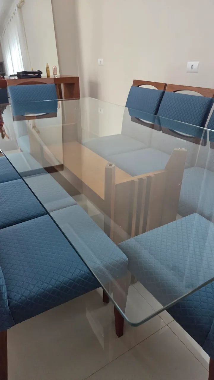 Mesa de Jantar - 8 cadeiras  - Foto 4