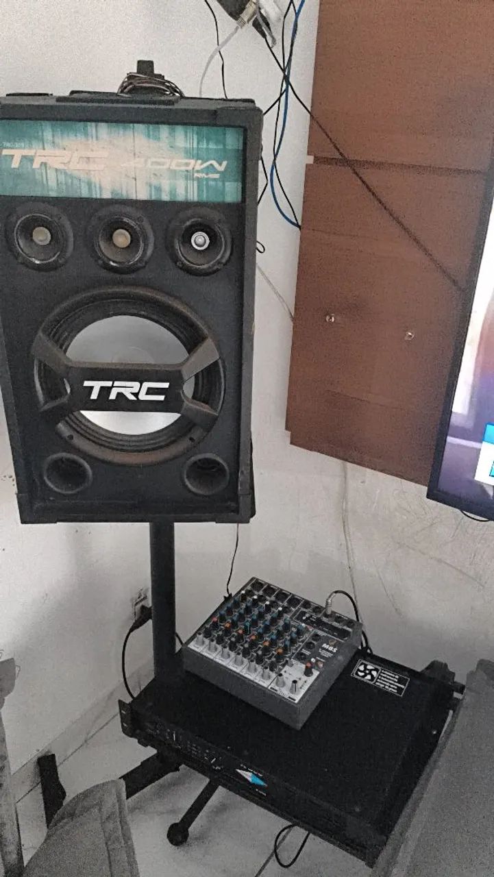 Mesa de som com bluetoot e rádio Fm