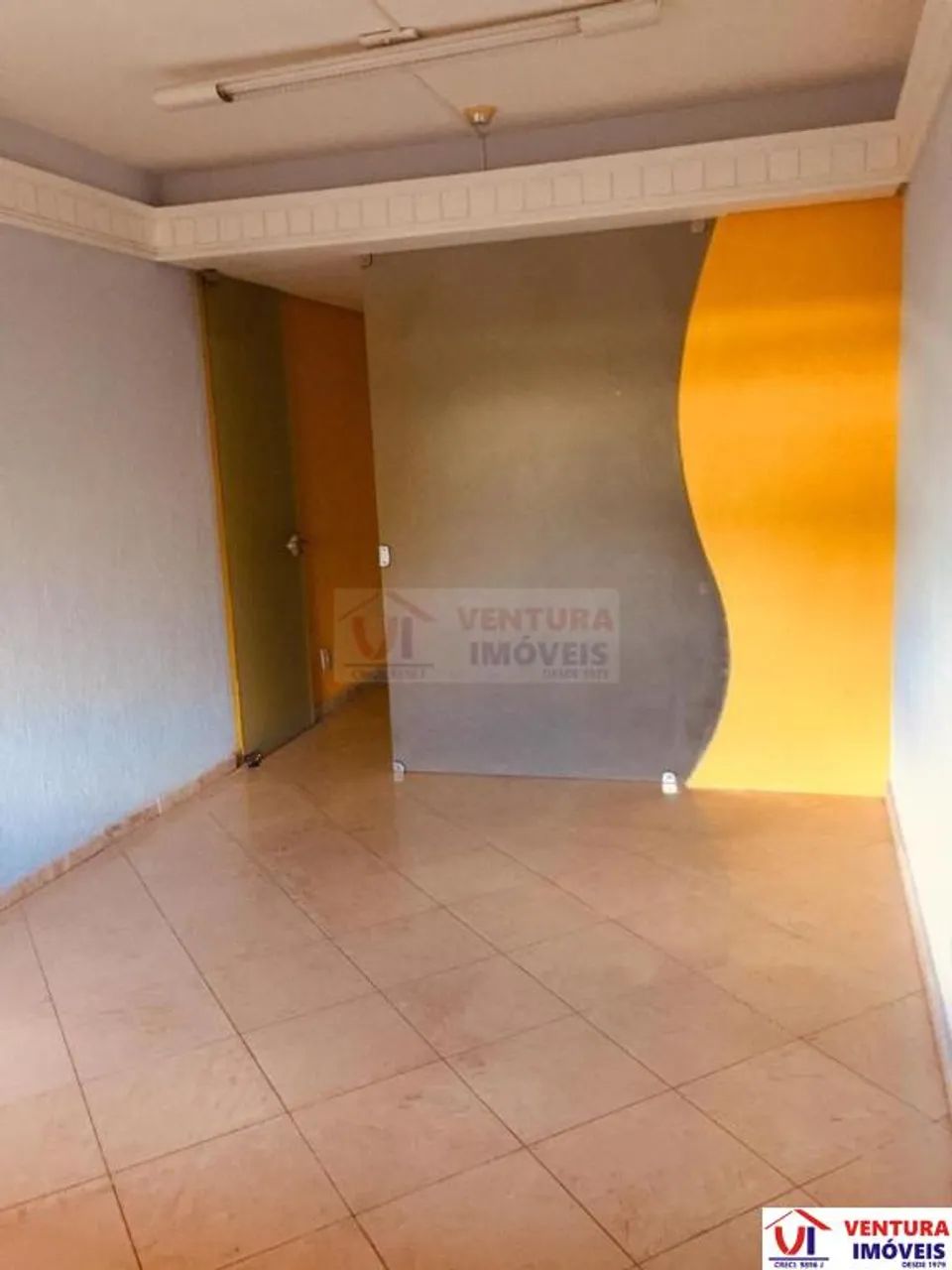 Sala/Casa Comercial à Venda em Ilha do Leite - Foto 2