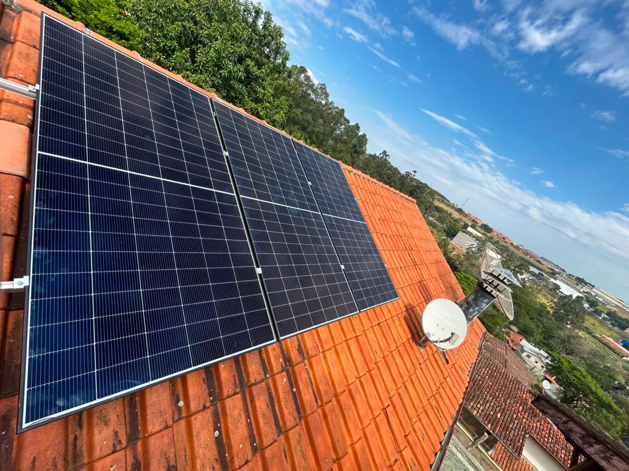 Sistema de Energia Solar instalado - Foto 4