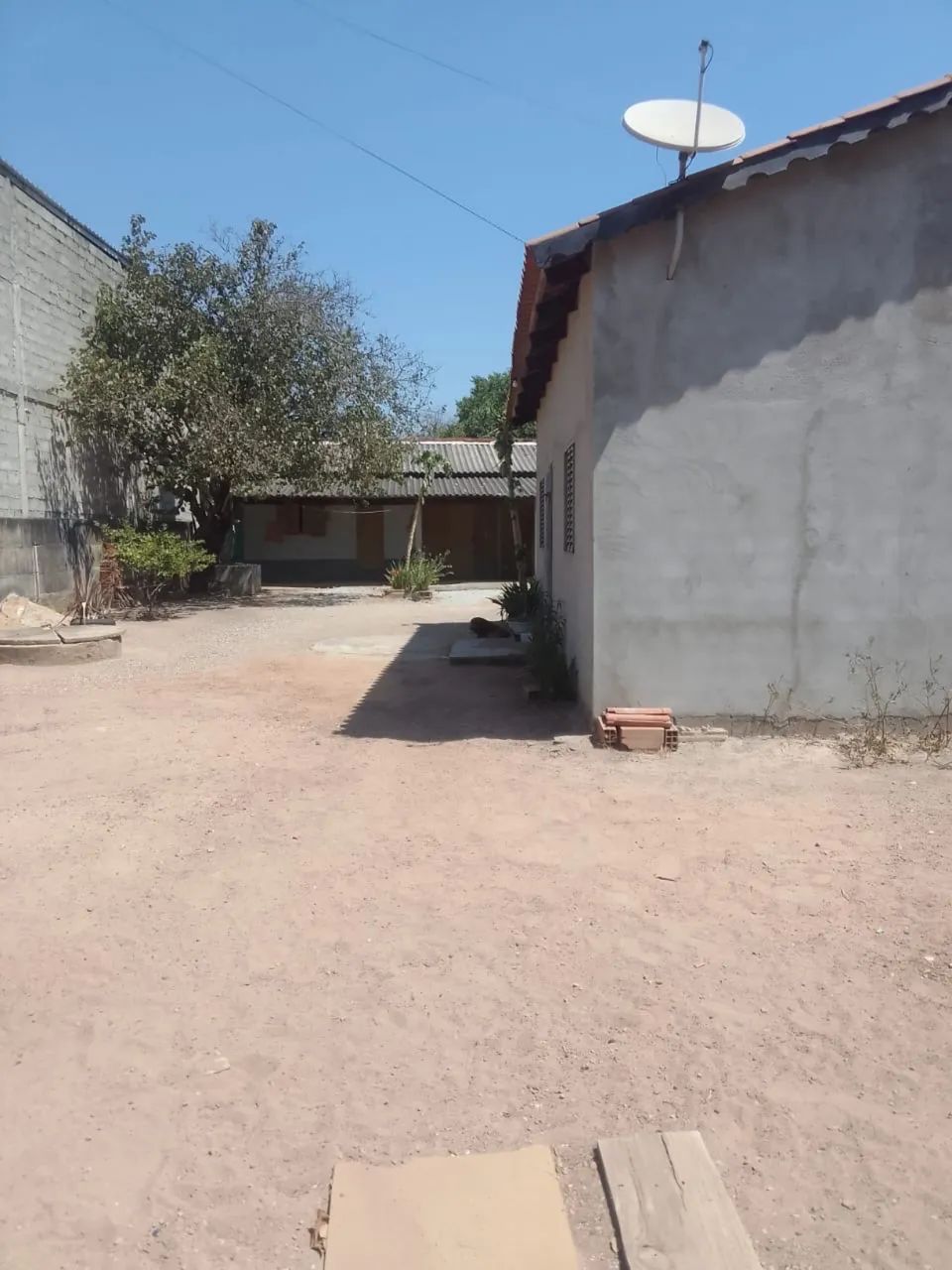Lote em Aruanã na avenida principal  - Foto 2