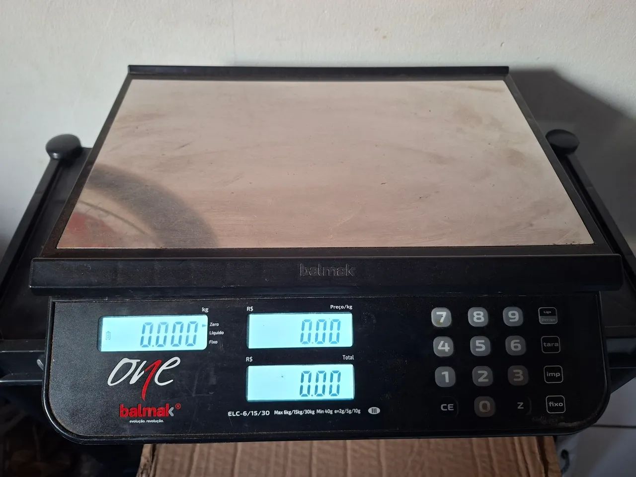 Balança digital comercial balmak 40kg semi nova funcionando perfeitamente 