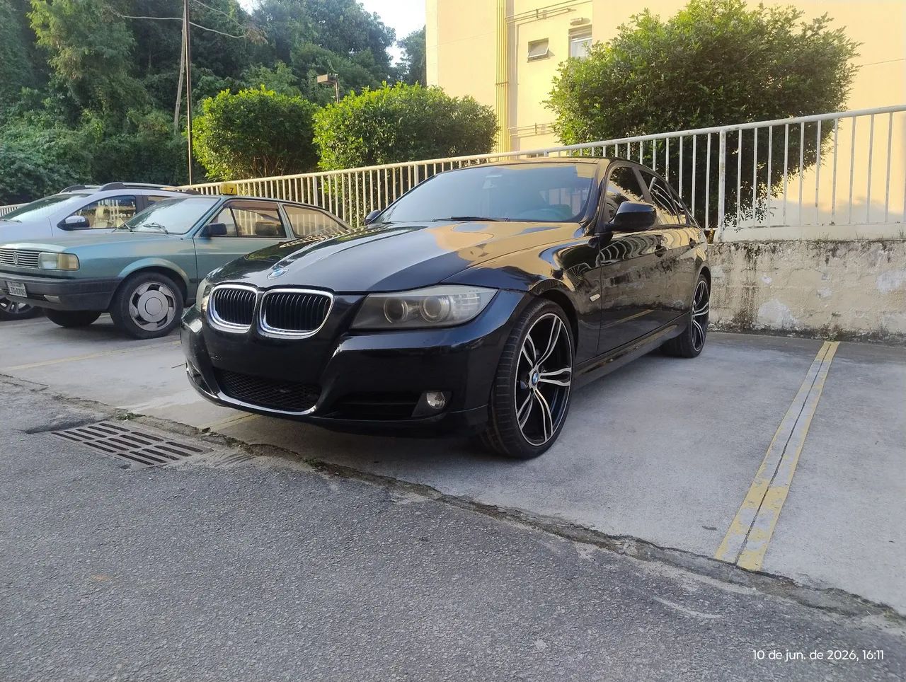 BMW 320I A 2011