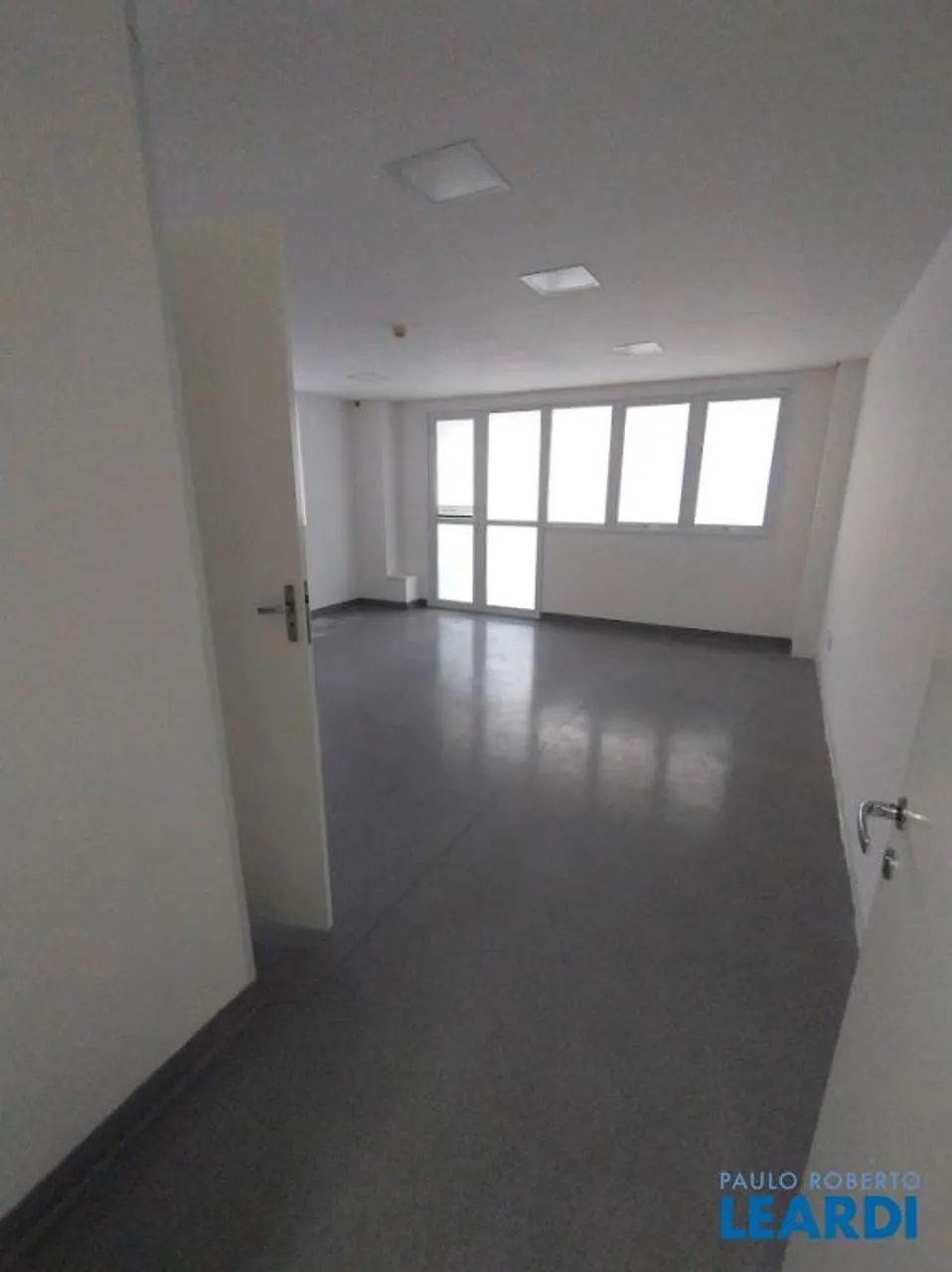 CONJ. COMERCIAL - VILA POMPÉIA - SP - Foto 2