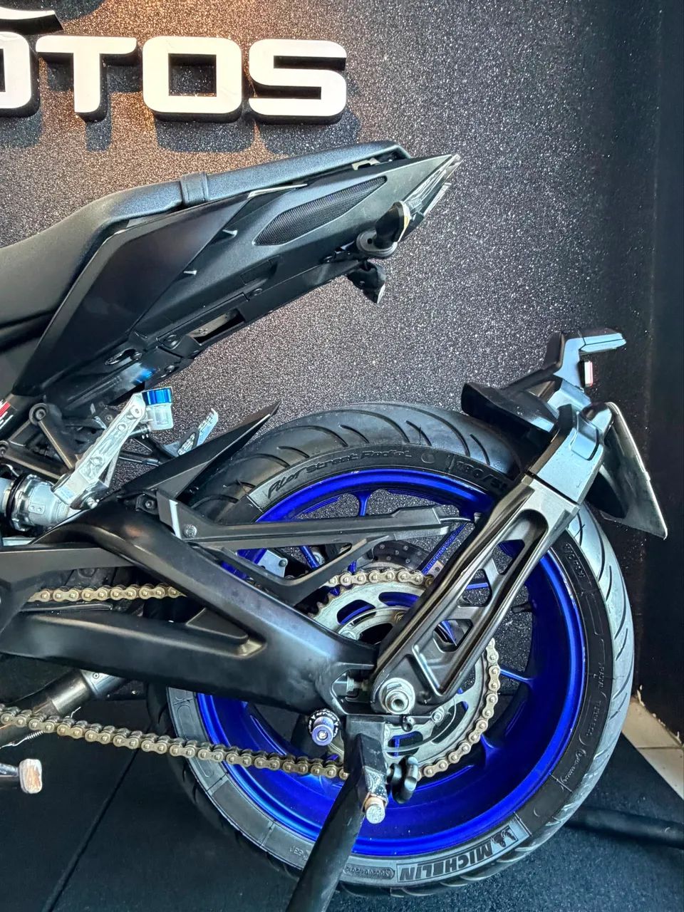 YAMAHA MT 09 - 2024 - EXTRA!  - Foto 4