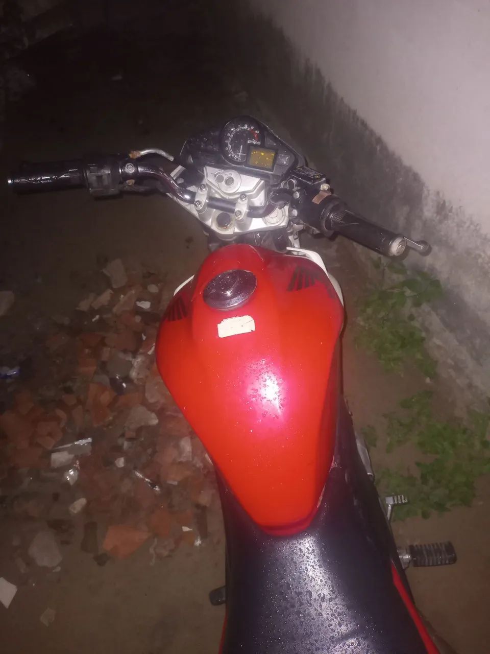 Para vender rápido cb300 vermelh - Foto 3