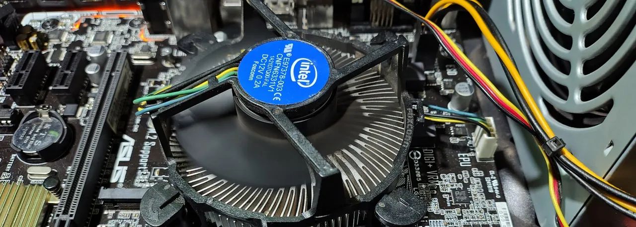 Placa mãe e processador i5 7500 GHz - Foto 4