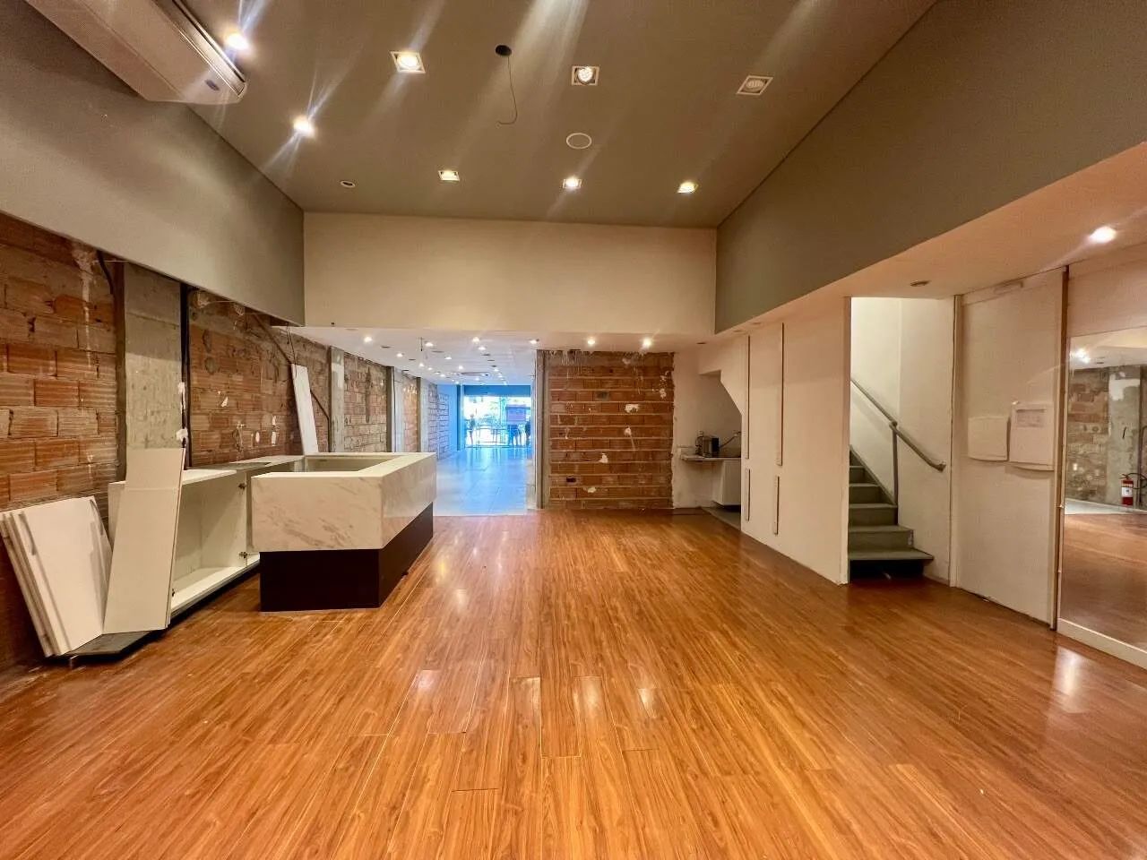Loja em excelente ponto comercial no Vila da Serra - Foto 3