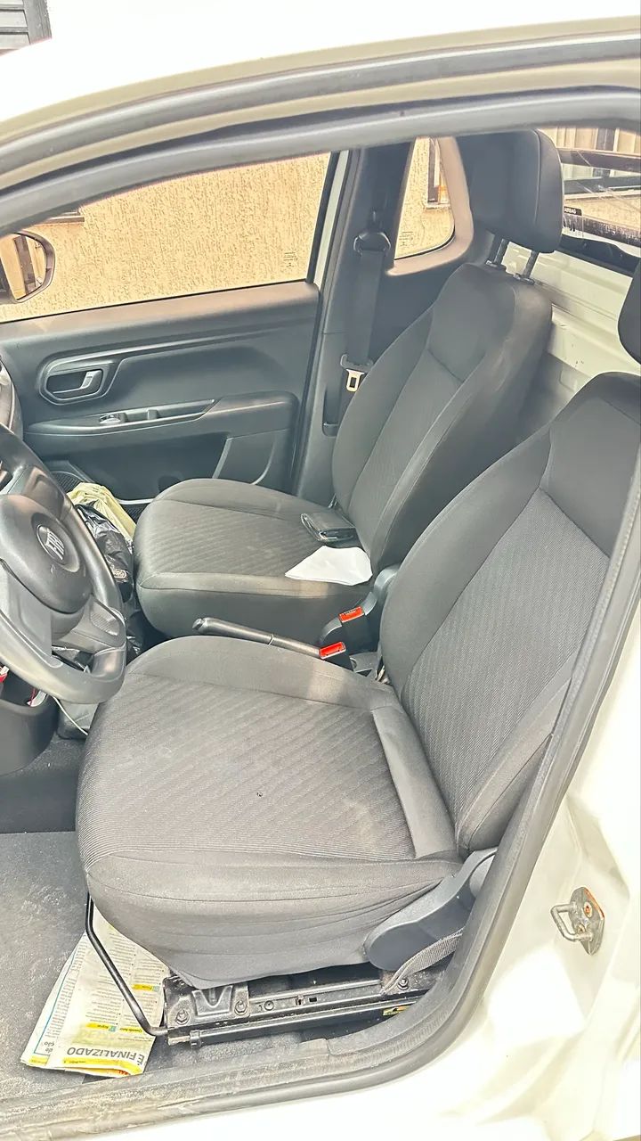 Fiat Strada Endurance 1.4 Flex 8V CS Plus 2021 - Foto 4