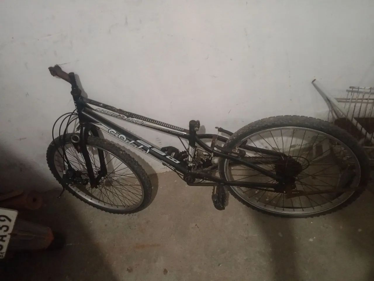 Vende-se ou troco quadro de aro 24 em quadro de aro 26 
