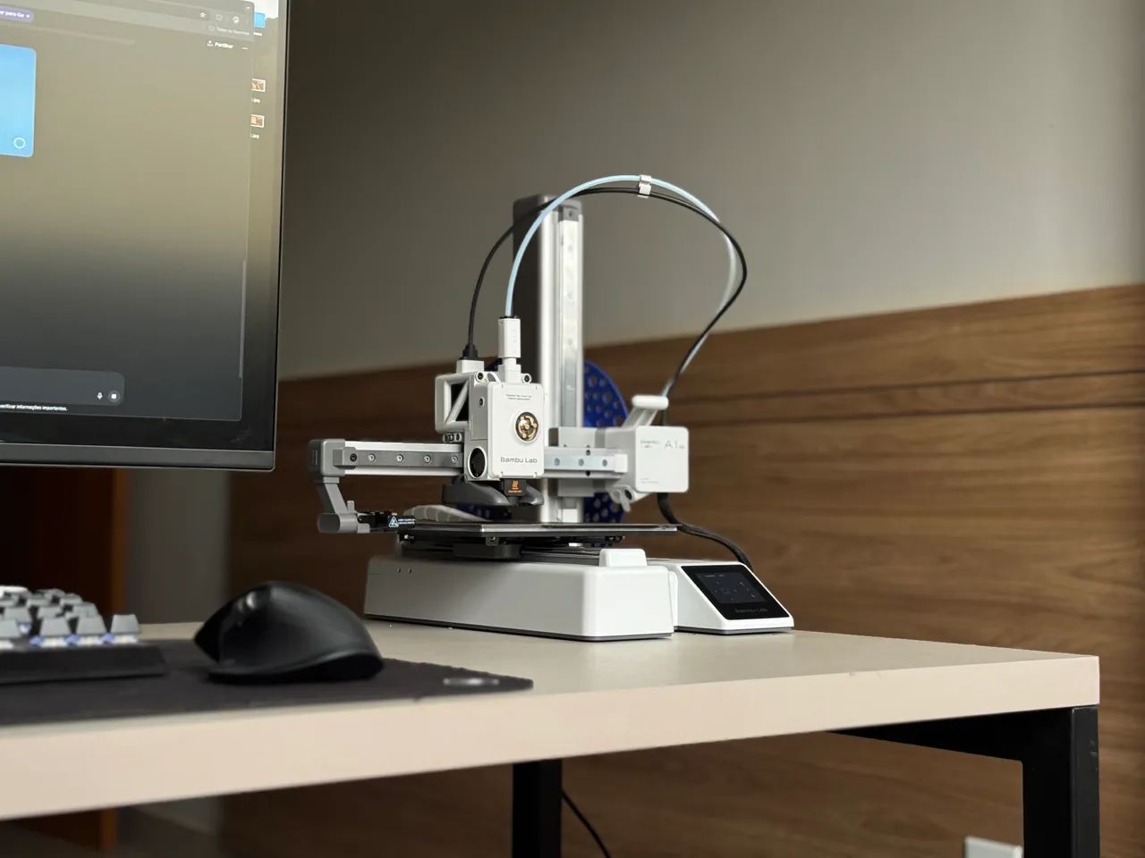 Impressora 3D bambu a1 mini 