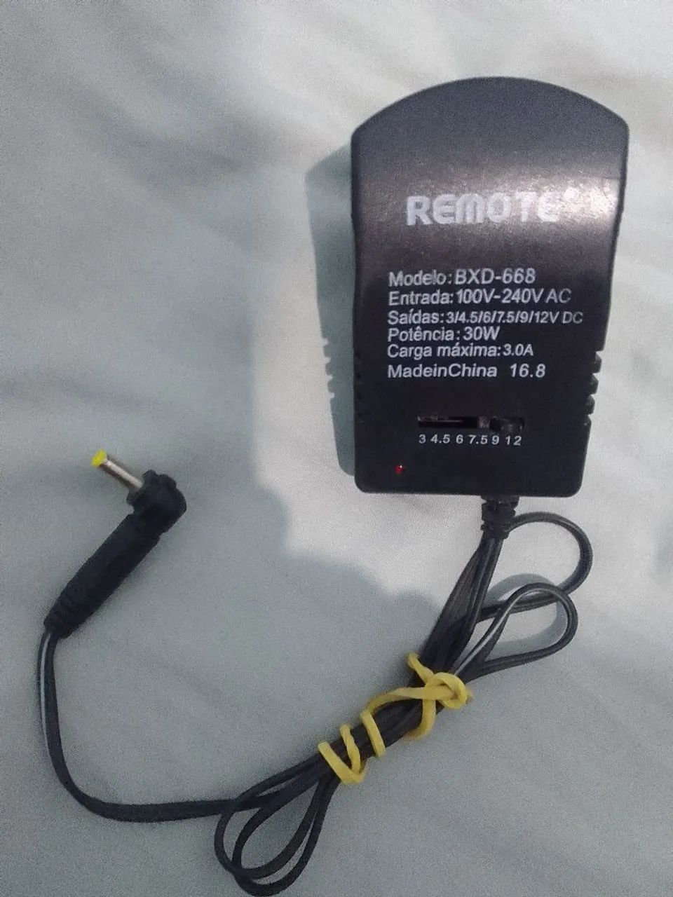 Fonte DC regulável até 12v
