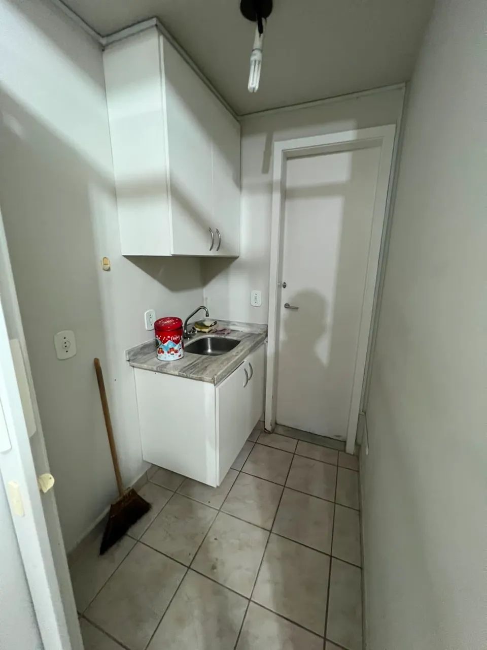 Vendo sala comercial no Ed. Medical Center  - Foto 3