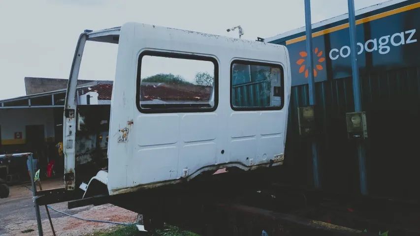 Gabinete de ford cargo - Foto 2