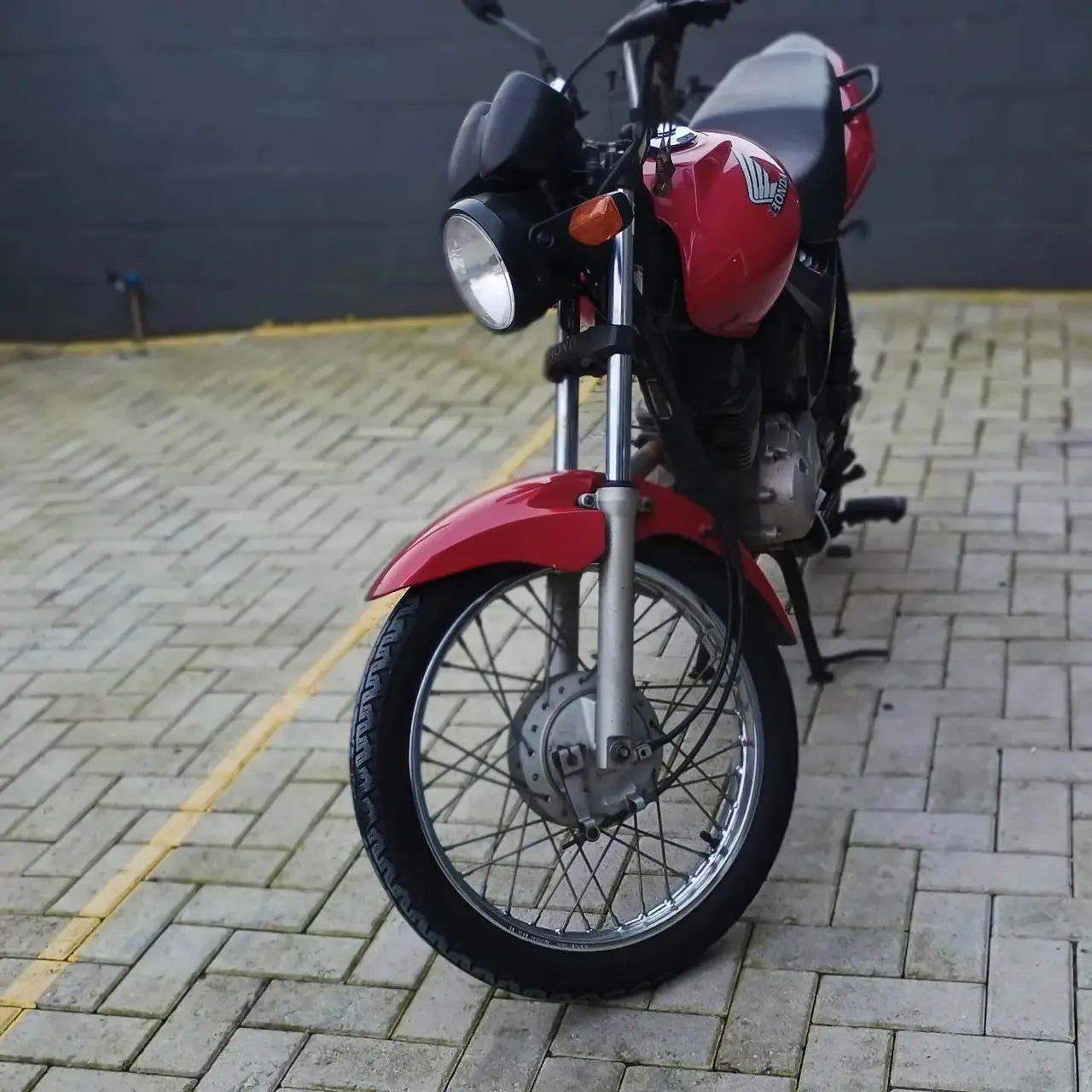 Vendo moto CG 150 ESI 