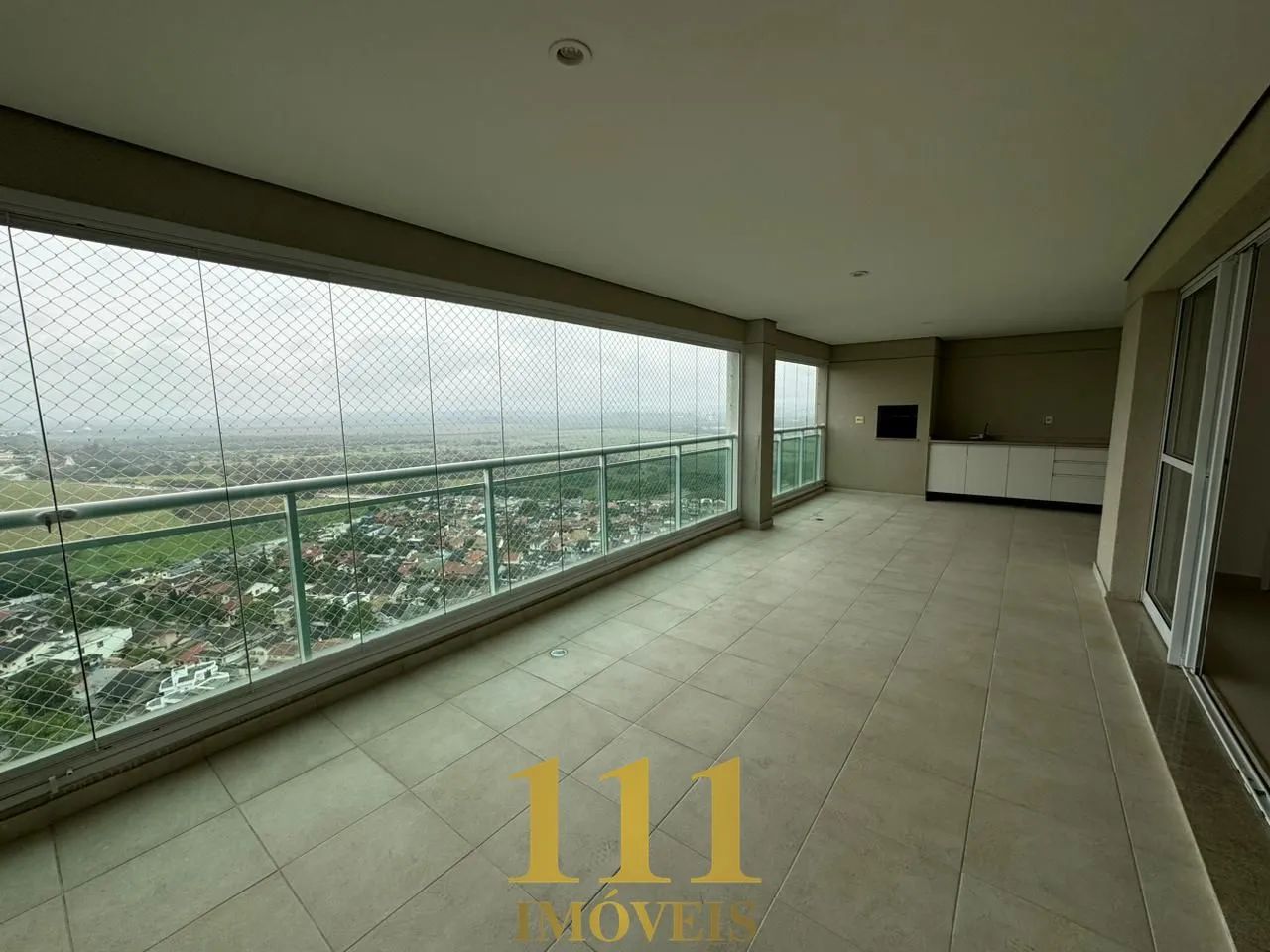 Apartamento no Edifício Helbor Belvedere - Jardim das Colinas - SJC.