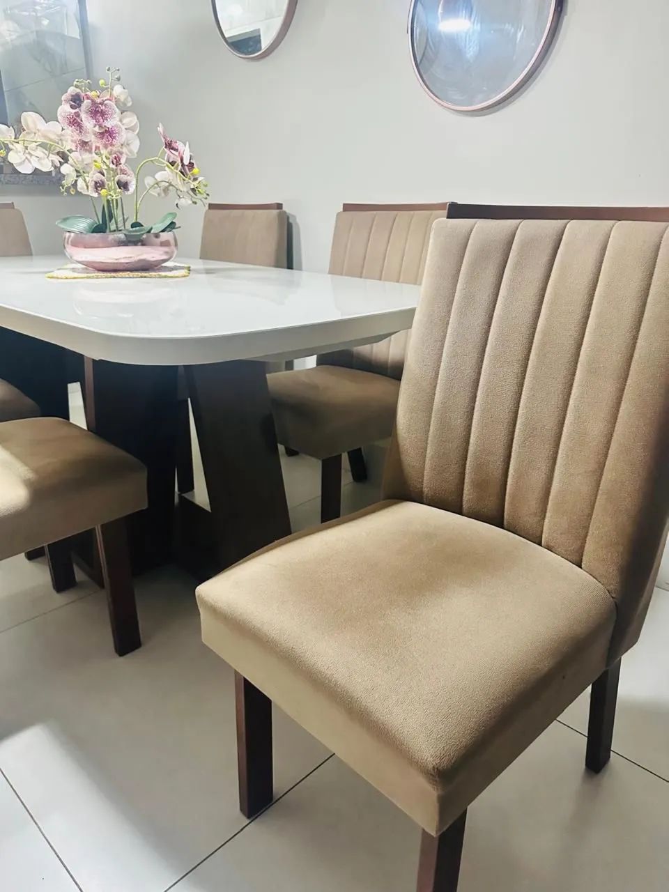 Mesa de jantar 6 cadeiras