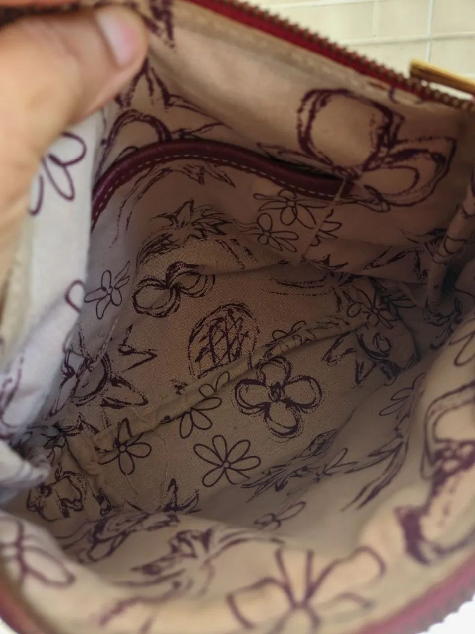 Bolsa de Couro Vinho - Amarelle - Foto 3