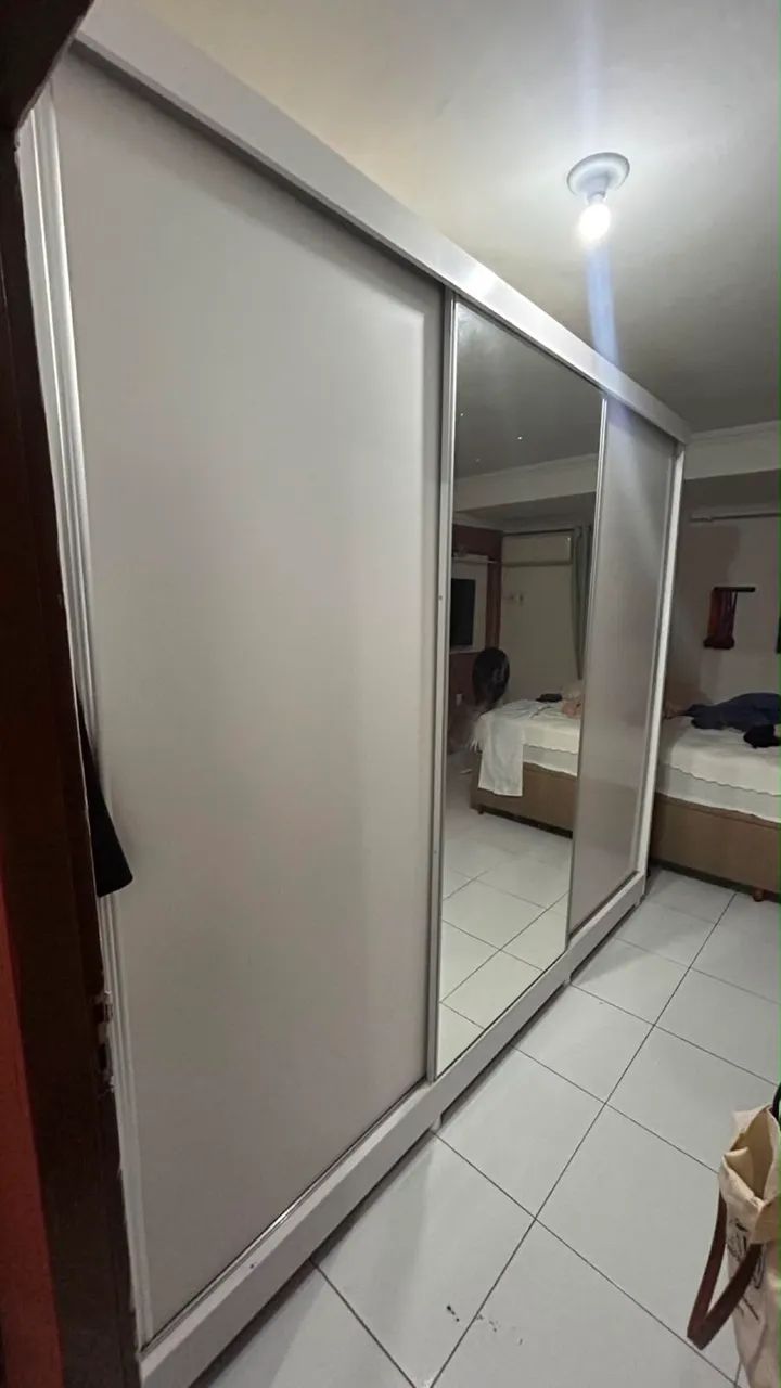 Guarda Roupas