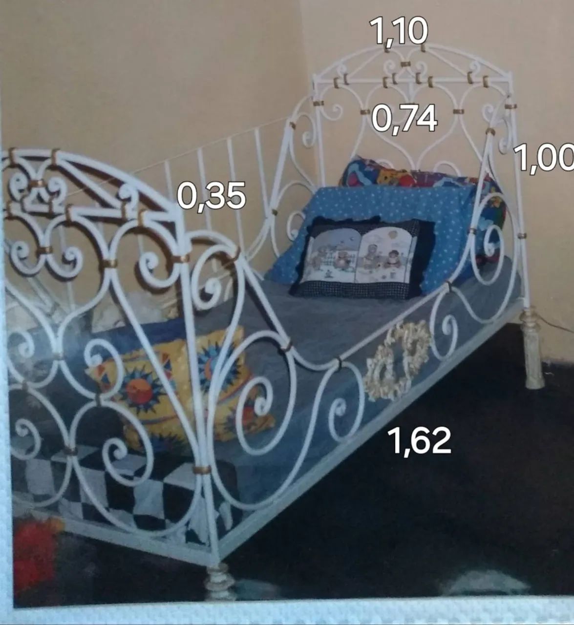 Berço em ferro