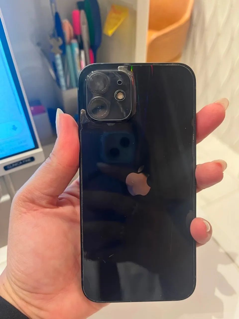 Vendo iPhone 12 bem conservado  - Foto 2