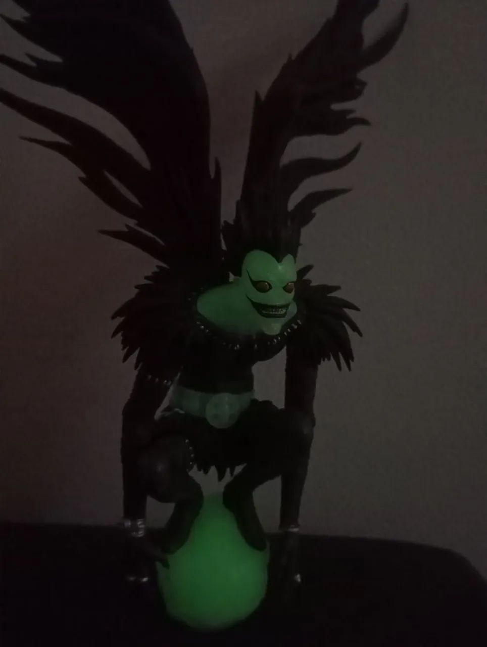 Figure Ryuk Death Note - Abystyle SFC {Modelo Glow In The Dark