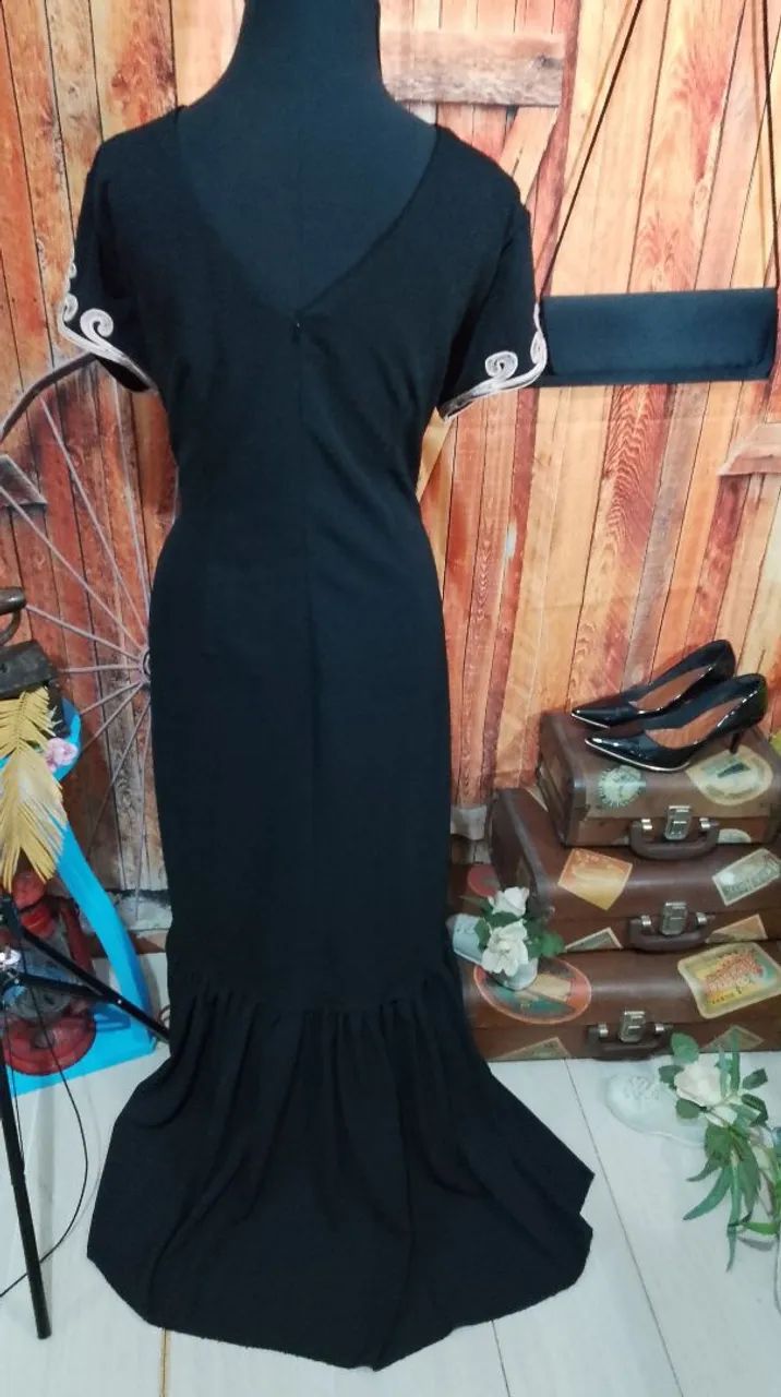 Lindo vestido com elastano GG - Foto 3