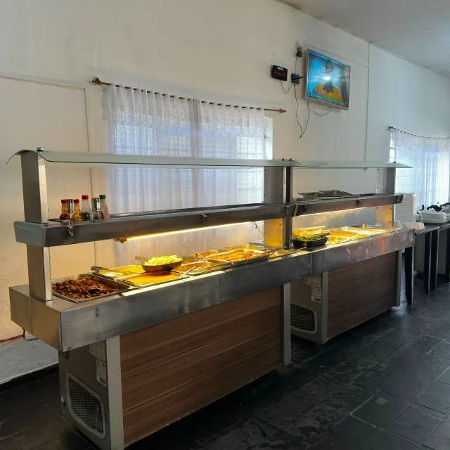 Buffet Self-Service Quente e Refrigerado com 20 Cubas - Foto 3
