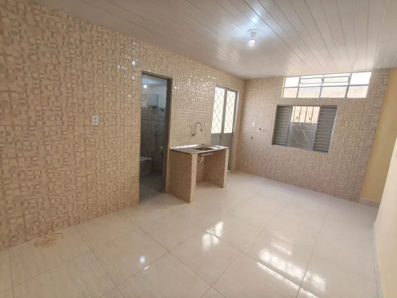 Casa 2 quartos em Setor Morais - Goiânia - GO