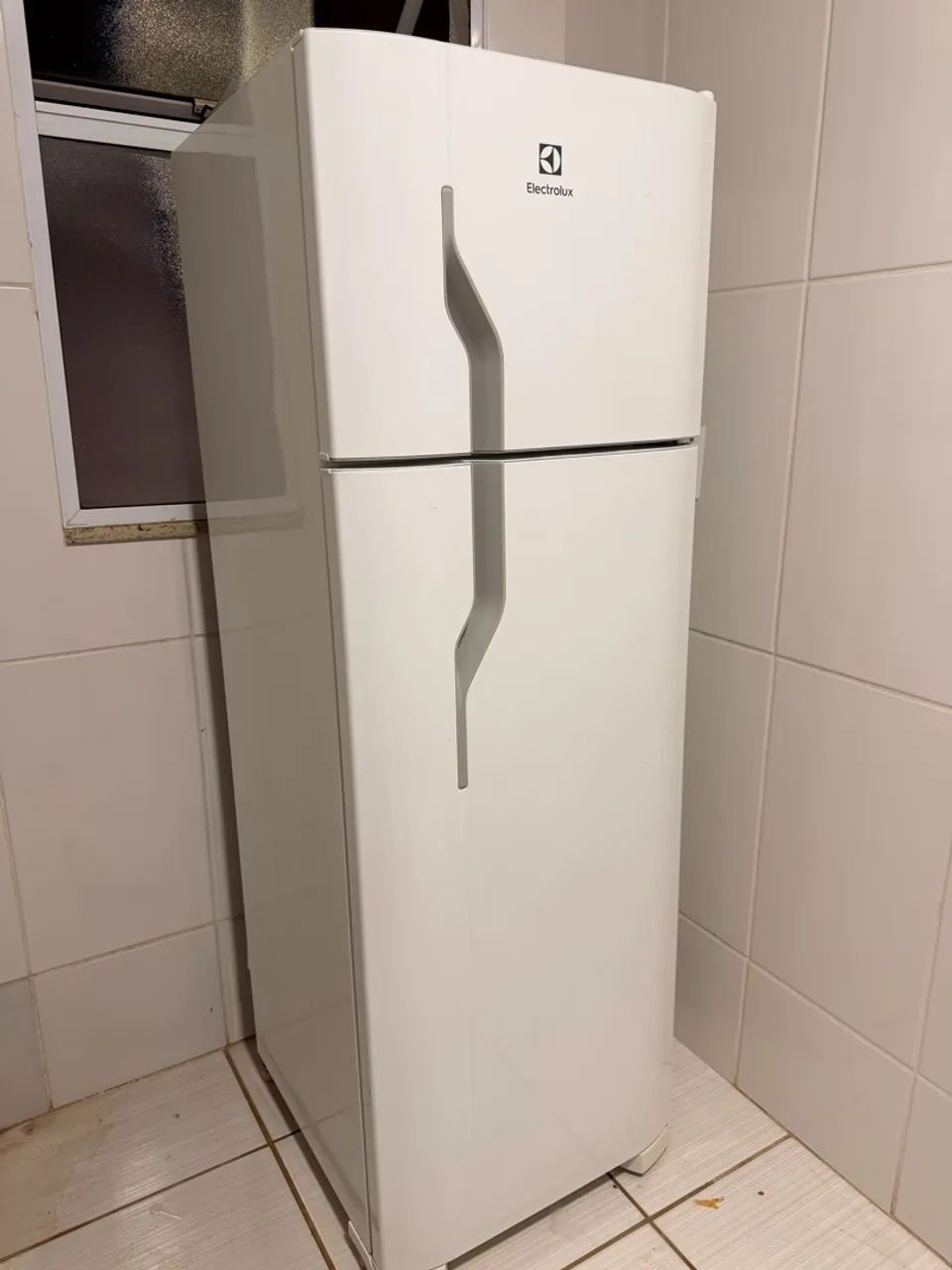 Geladeira eletrolux  - Foto 4