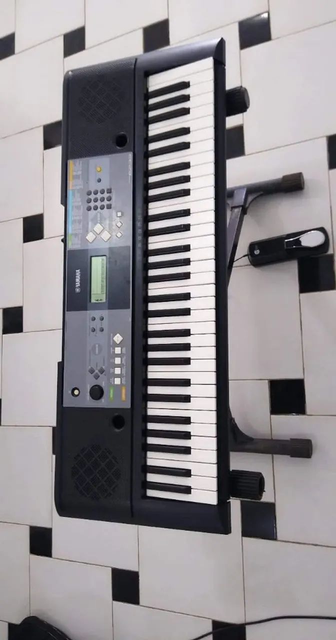 Teclado Yamaha Reservado não compre