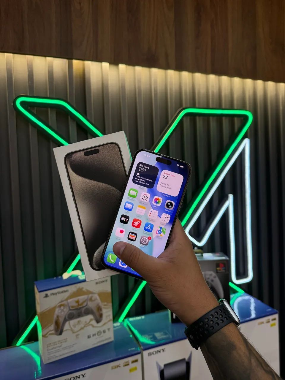 iPhone 15 pro maxx 256gb com garantia - somos a melhor loja  - Foto 3