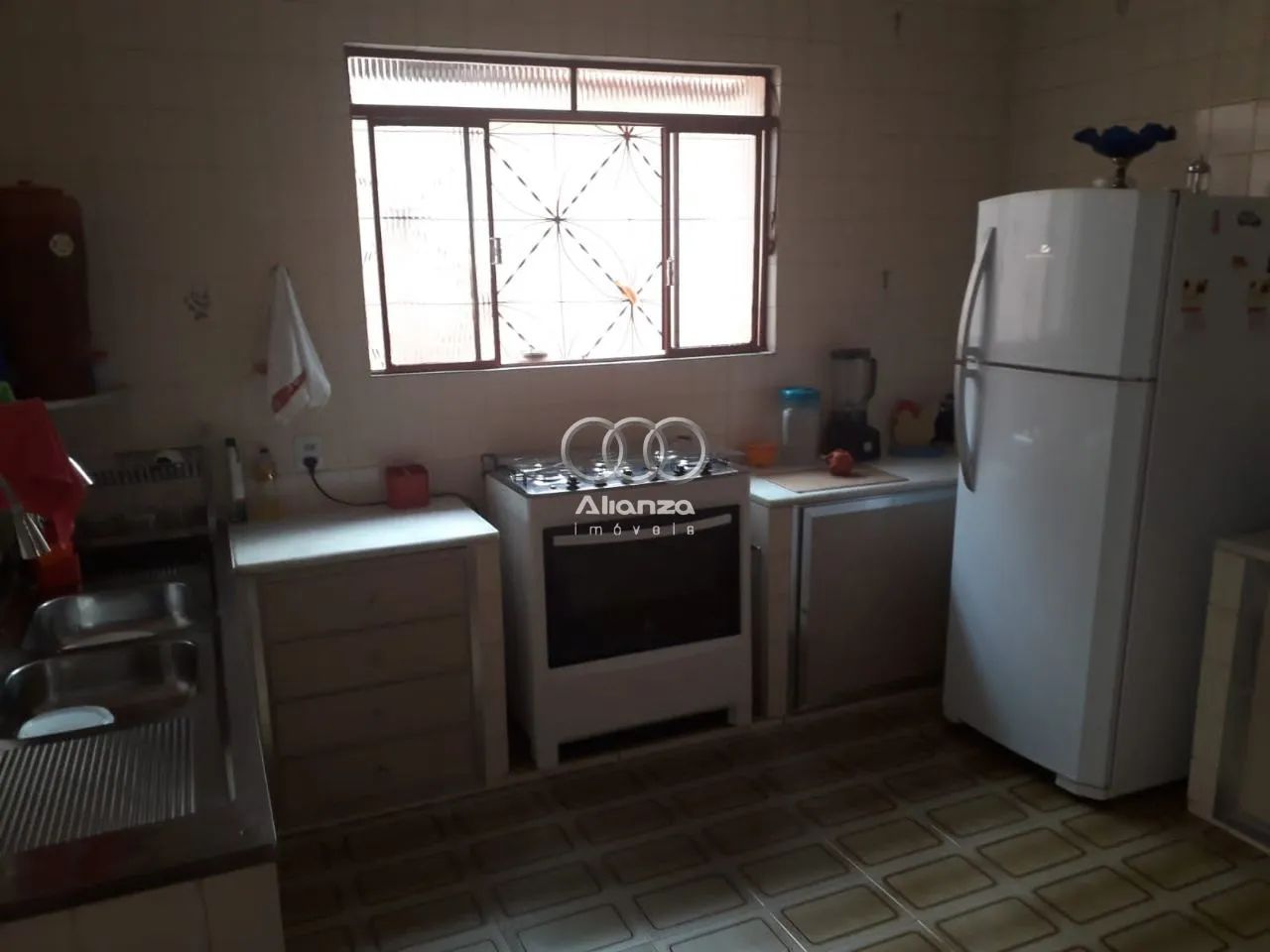 Casa com 4 quartos à venda no bairro Saudade! - Foto 5