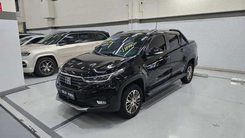 Fiat Strada Ranch 1.3 Flex 8V CD Aut. 2023 - Foto 2