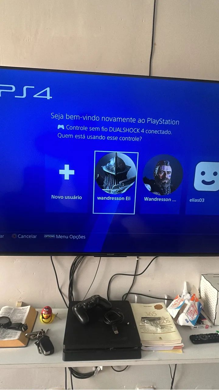 PS4 slim com jogos + 1 controle  - Foto 3