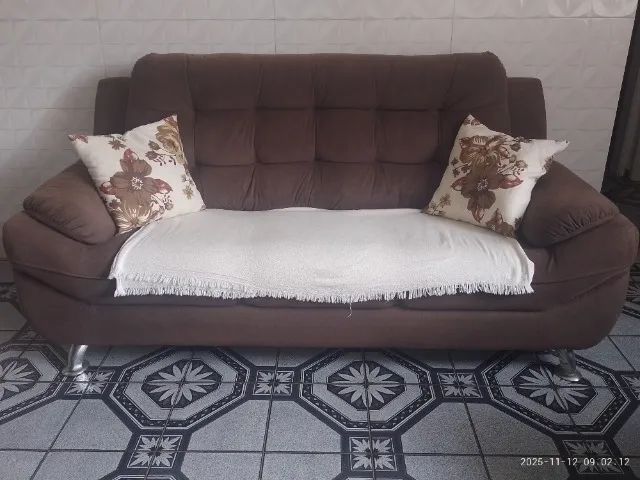 Sofá 64962181811457121