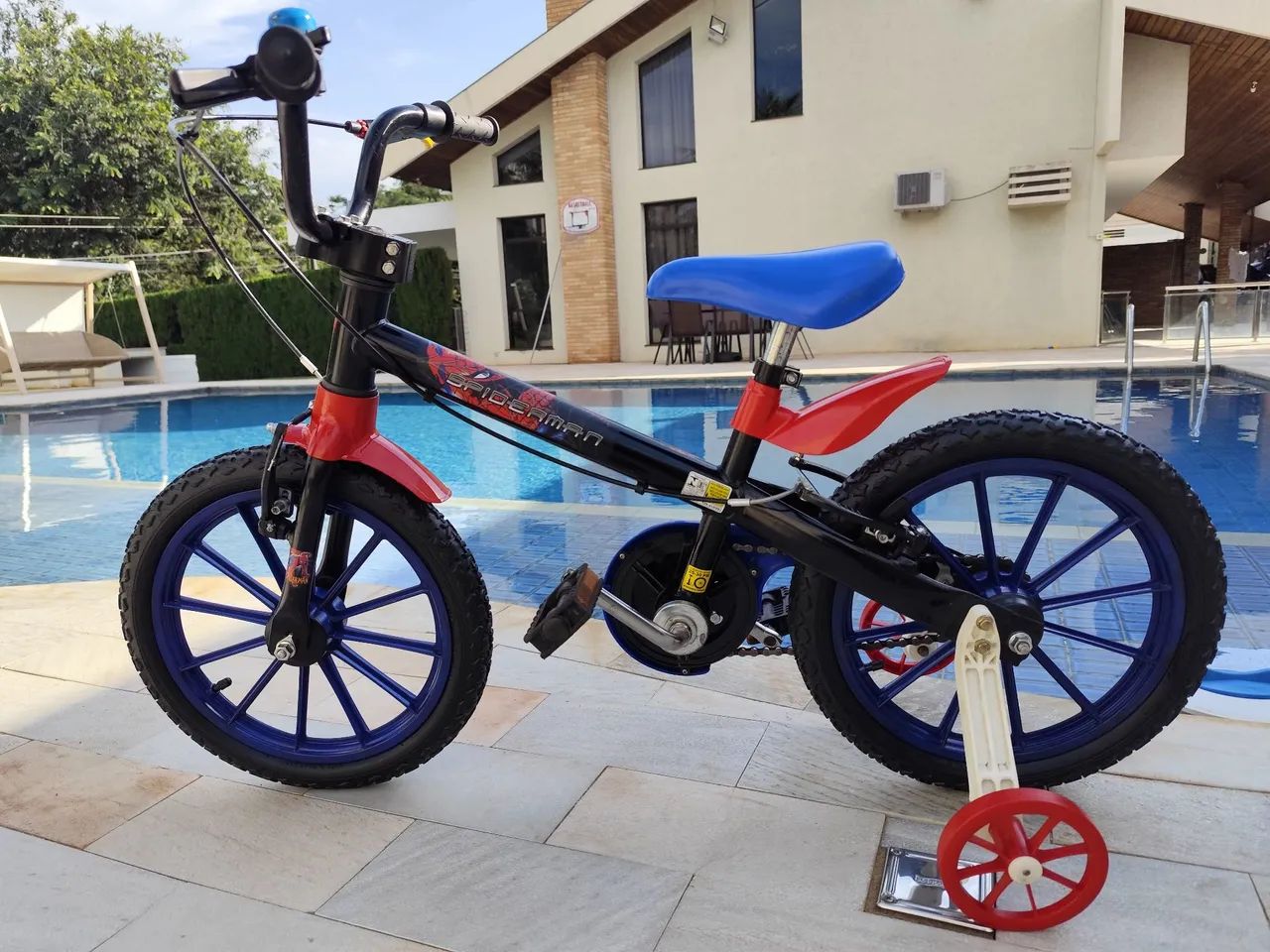 Bicicleta infantil Homem Aranha  - Foto 4