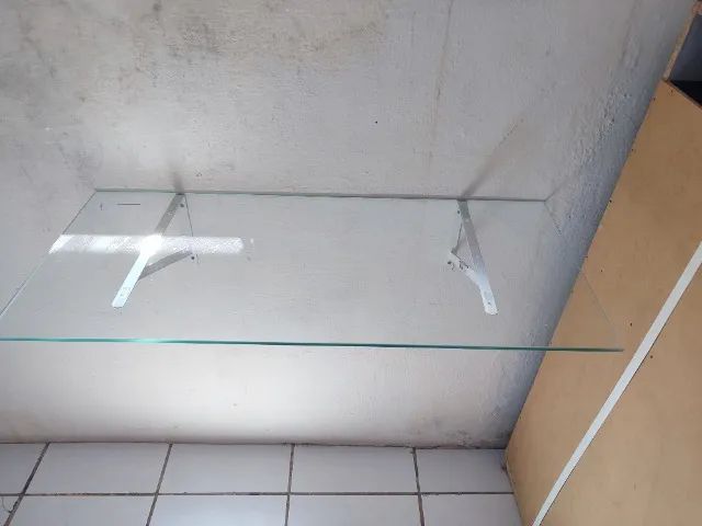 Mesa para parede em vidro  - Foto 2