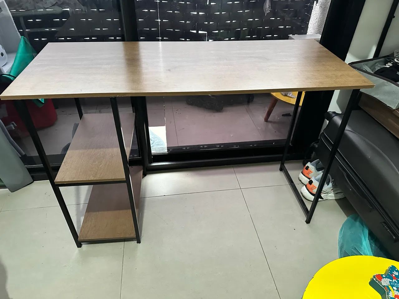 Mesa de madeira MDF
