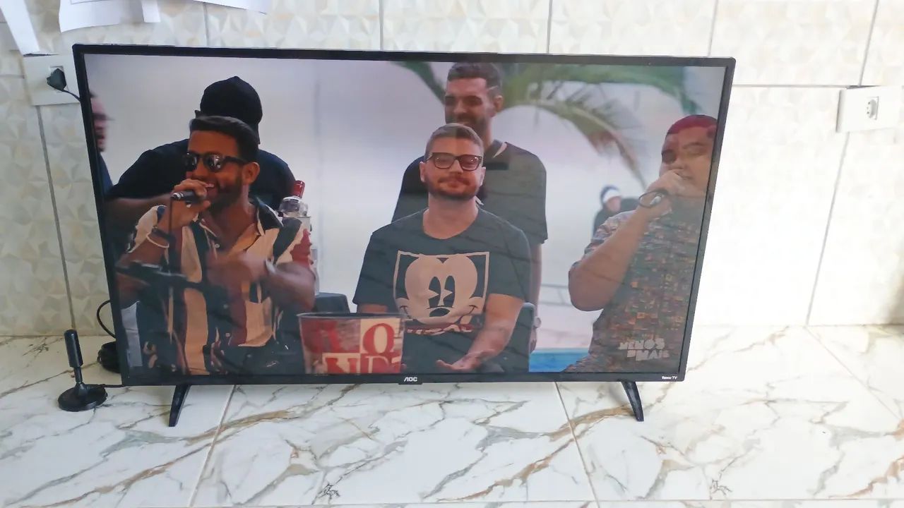 Tv aoc 43 polegadas smart completa roku tv  - Foto 4