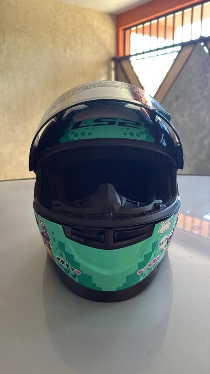 Capacete LS2