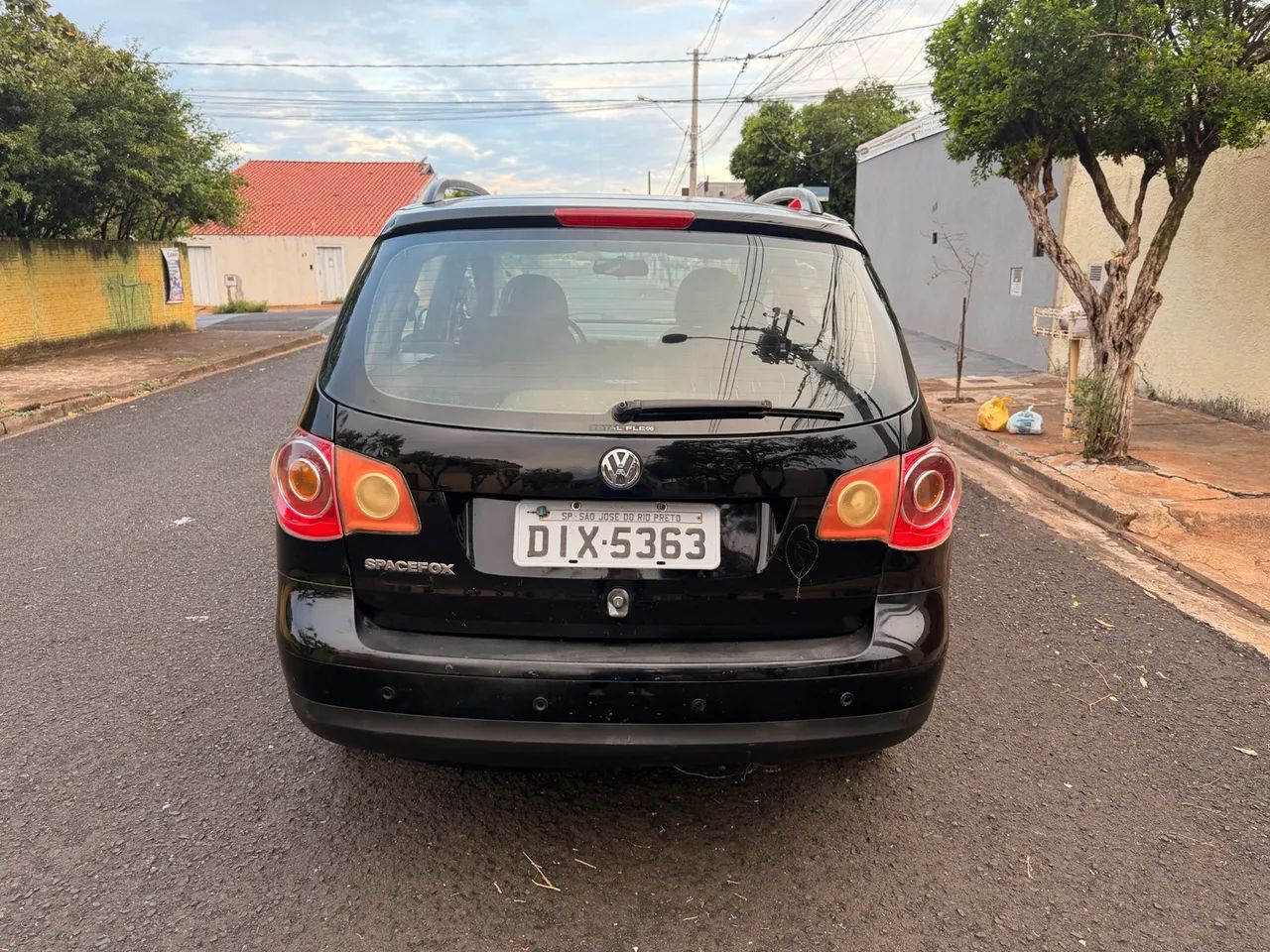 Volkswagen Spacefox COMFORTLINE 1.6 Mi T.Flex 8V 5p, foto 5 de 9