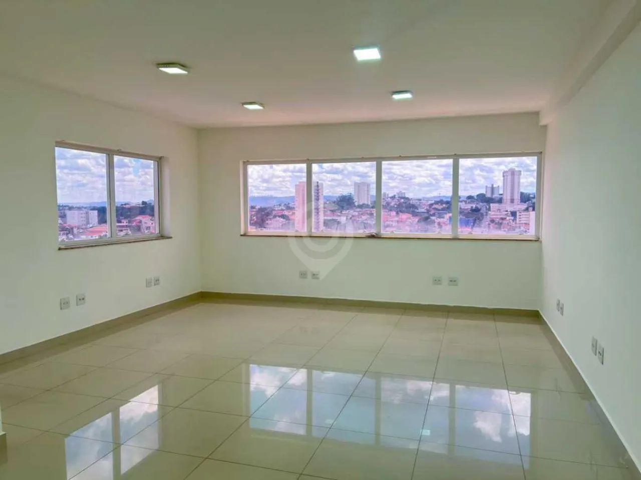 Sala : / Comercial / Centro - Foto 2