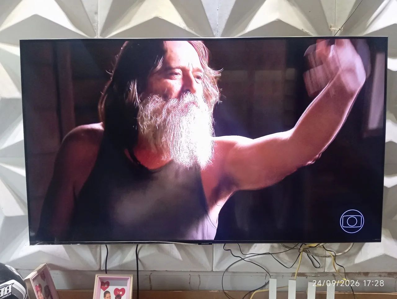 Vendo tv Samsung Crystal 50 polegadas 4k
