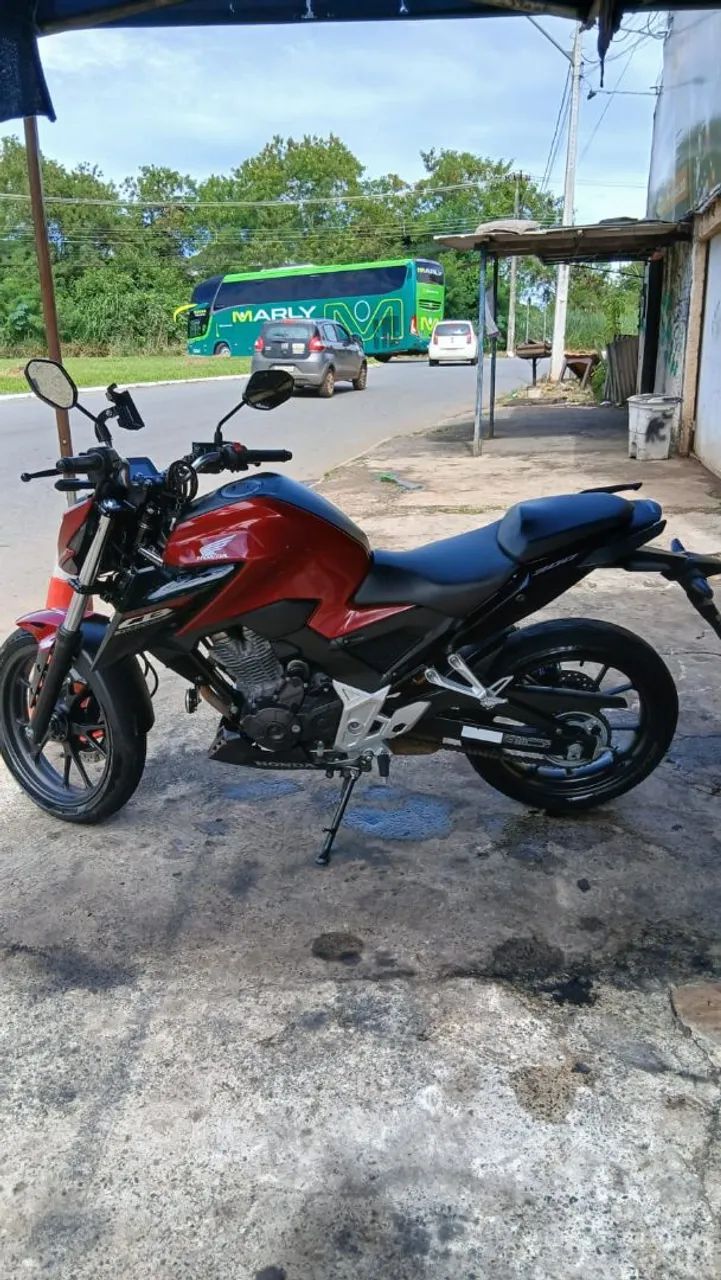Cb 300f honda 