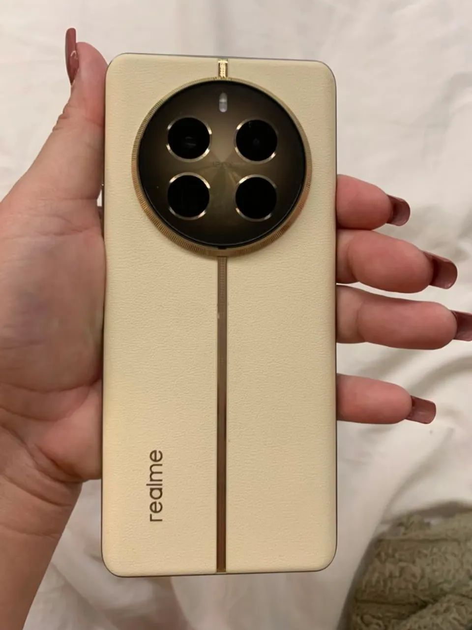Realme 12 Pro+ - Foto 2