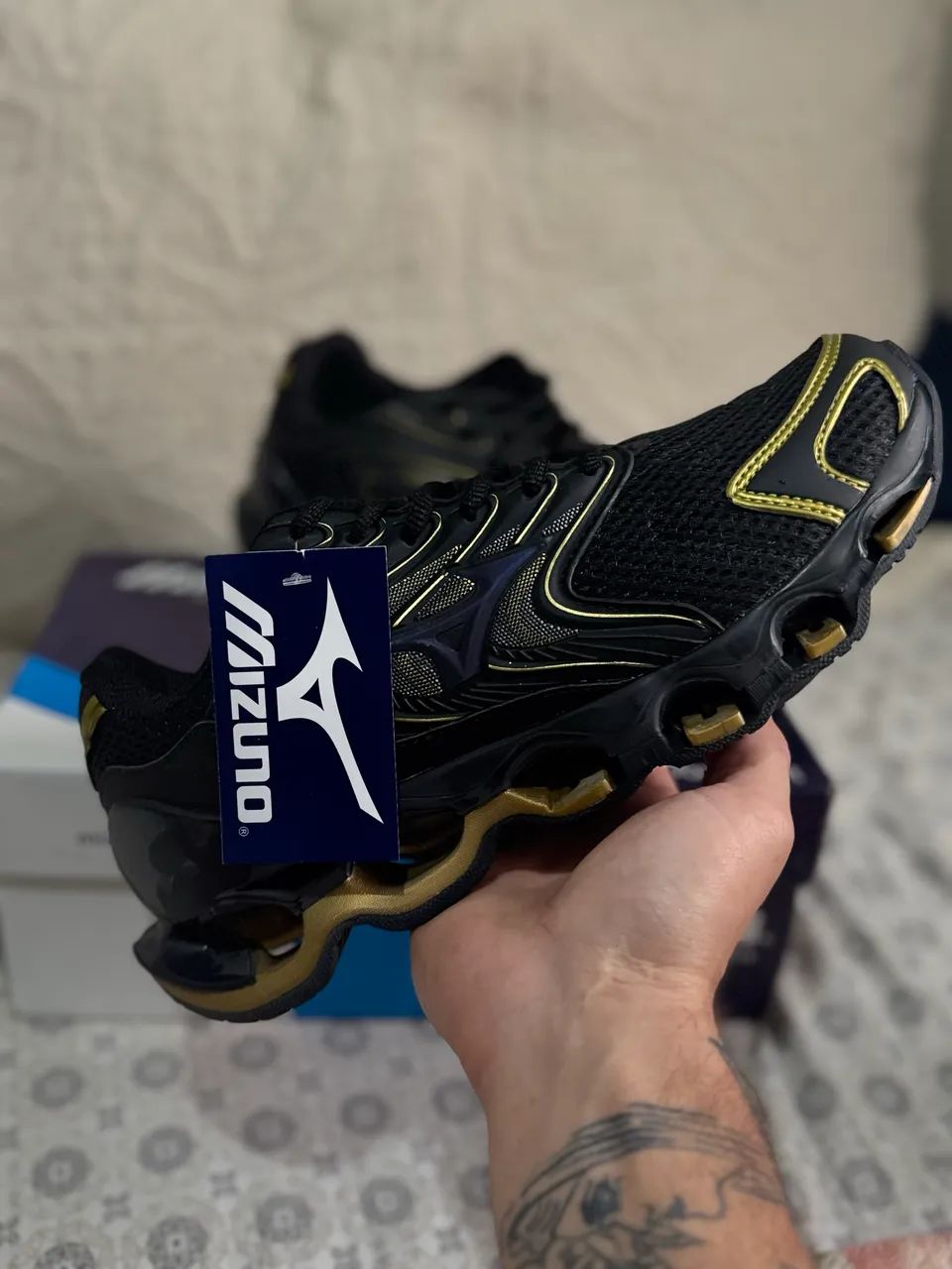 Mizuno Mola (Primeira linha) - Foto 3