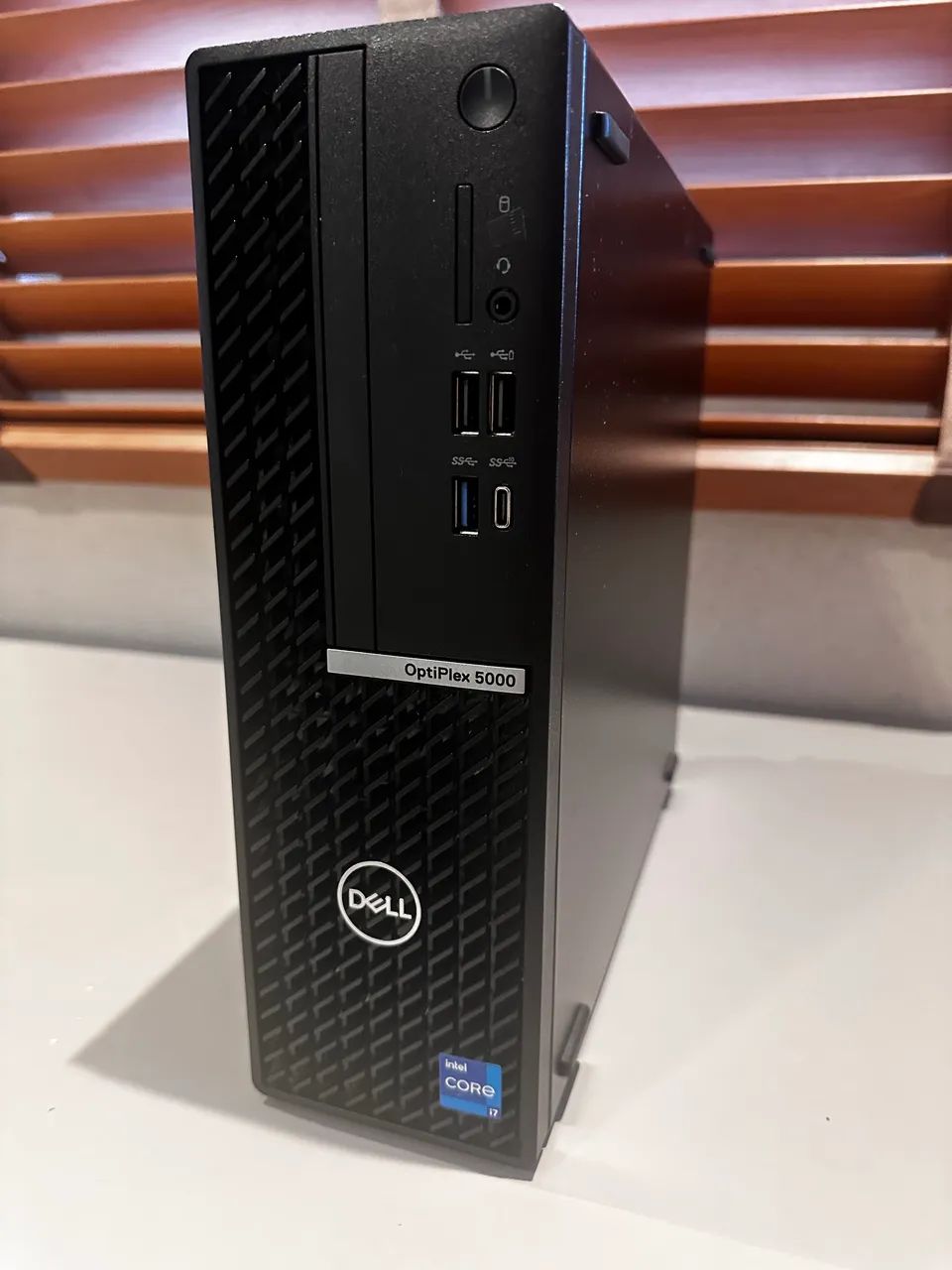Dell Optiplex 5000 SFF  - Foto 2