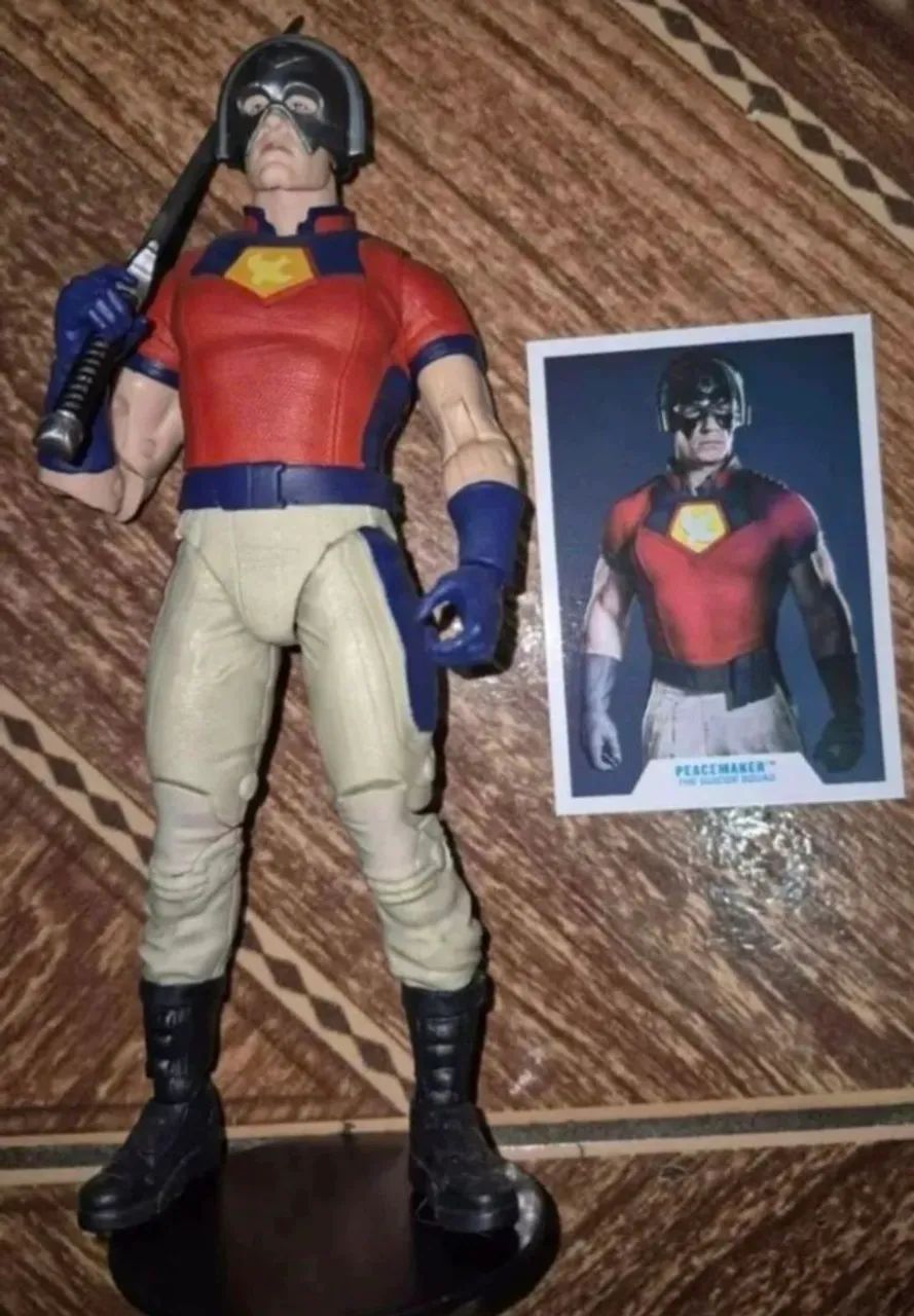 Pacificador dc multiverse mcfarlane 