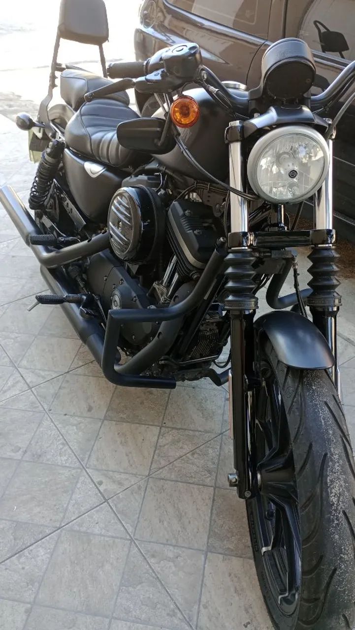 Iron 883 muito nova